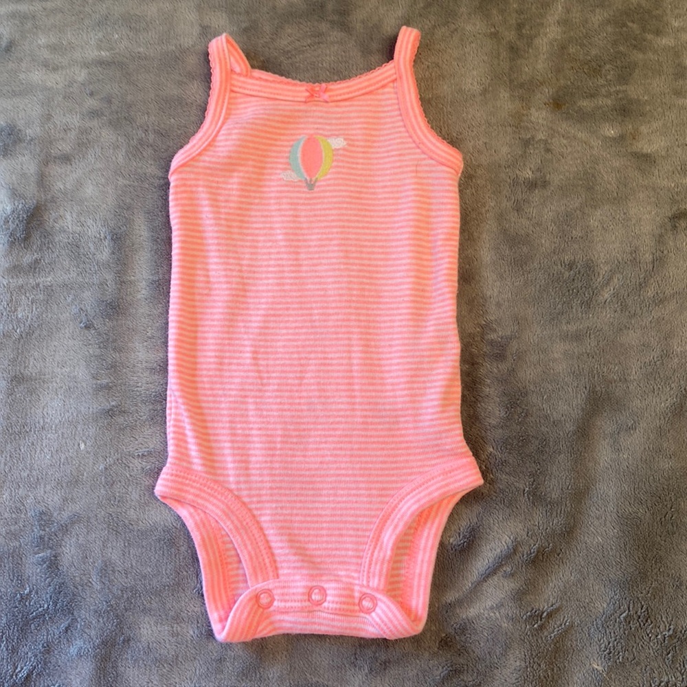 Carter’s NB BABY Girl Sleeveless Bodysuit “Hot Air Balloon” size Newborn